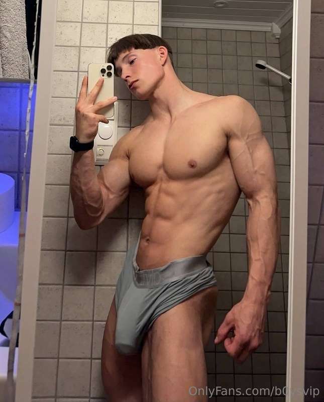 Would you like a bath you with me? 😛full content👇https://onl..