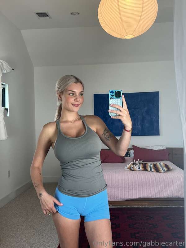 Foto 451 de Gabbie Carter en Tocromo