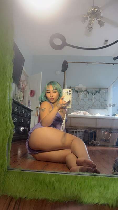 qosmicqueen