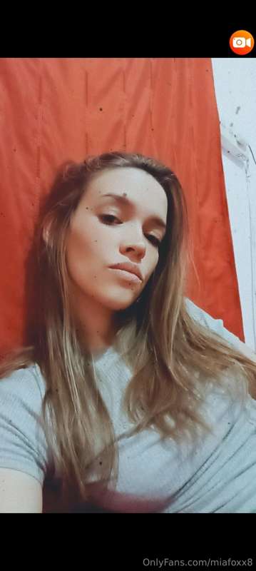 miafoxx8