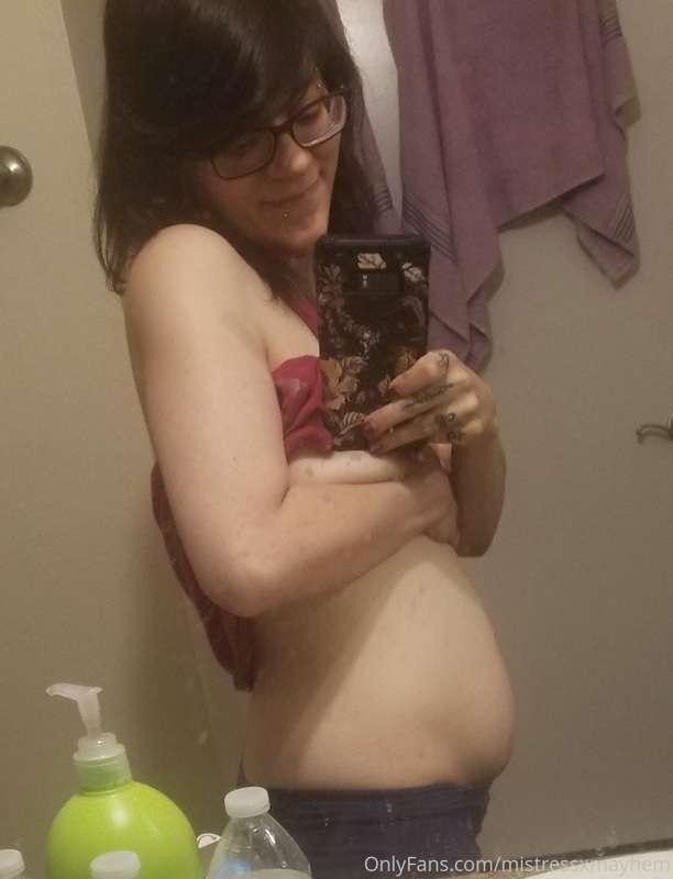 17 weeks pregnant!(:
