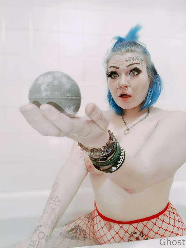 urghostgurl666 image #11