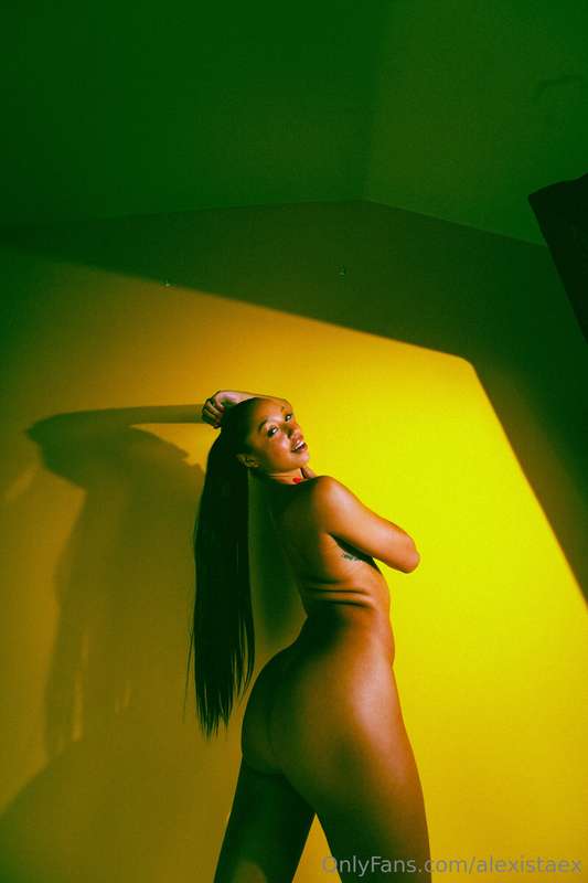 Photo 406 de Alexis Tae sur Tocromo