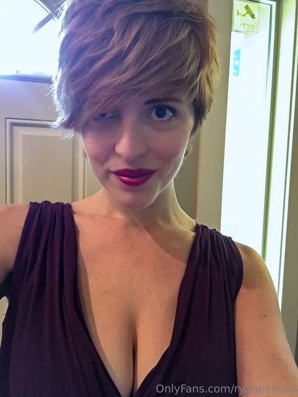 Throwback Thursday!   Fans of my pixie cut will be happy to ..