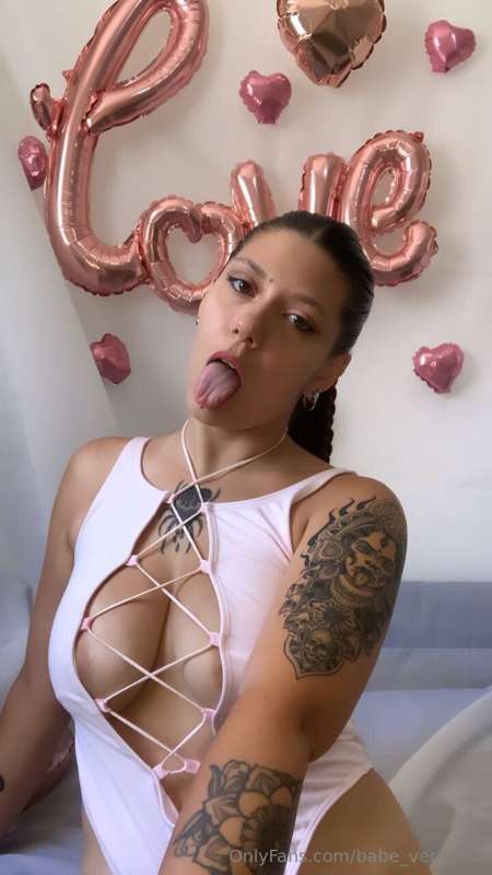 # 🌷 @naughtyyassy 🌷 BLOWJOB QUEEN 👑

### ✨🩵 THIS VALENTINE Y..