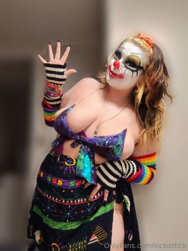 sickostick image #3