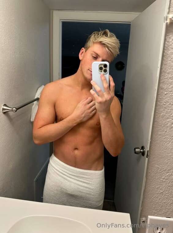 Its Friday, lets have some fun? 😏😏
