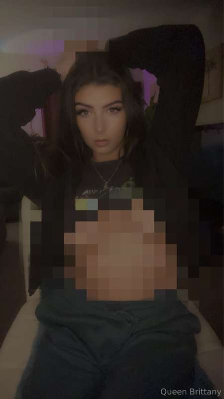 queenbee3ee