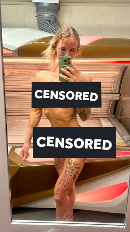 Open DM to see uncensored😘