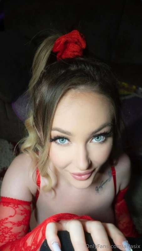 Join me in a world of uninhibited desire! 🔥😉