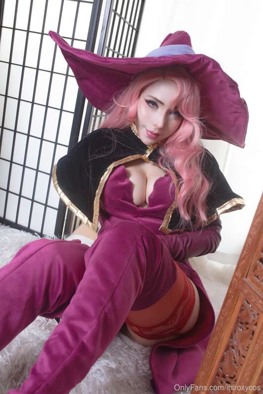 Very excited to release vanessa this month! 14 pictures will..