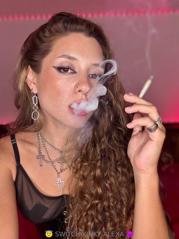 𝐑𝐞𝐚𝐥 𝐦𝐞𝐧 𝐭𝐚𝐬𝐭𝐞 𝐦𝐲 𝐥𝐢𝐩𝐬, 𝐥𝐨𝐬𝐞𝐫𝐬 𝐭𝐚𝐬𝐭𝐞 𝐦𝐲 𝐚𝐬𝐡𝐞𝐬 💨😚