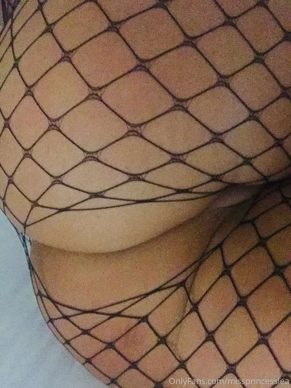 Hi Guys cum join me on my new onlyfans page @missprincesslea..