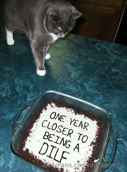 This is a bit public but, HAPPY BiRTHDAY, CLiT ! 😘 

My wifi..