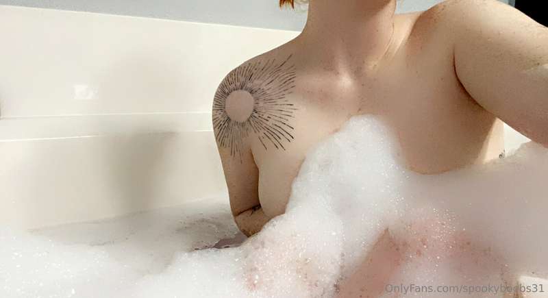 spookyboobs31
