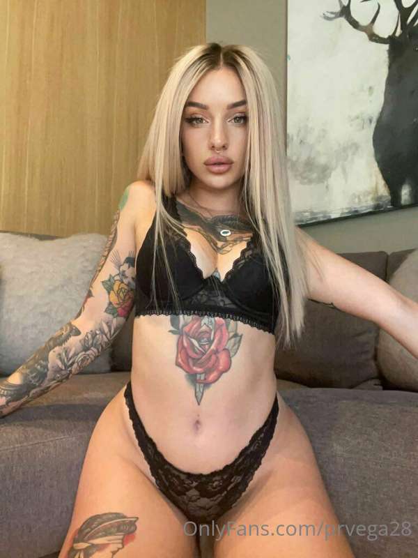 I licked it… sucked it… sat on it. Wanna see every second? 😋..