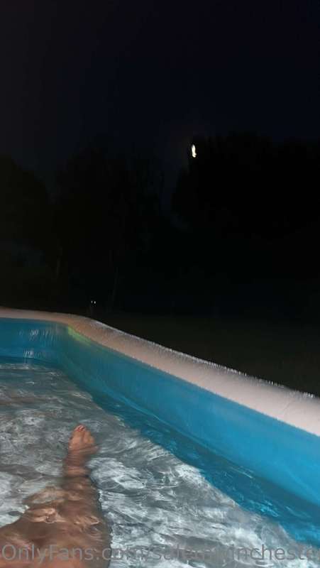 Can’t fight the moon light