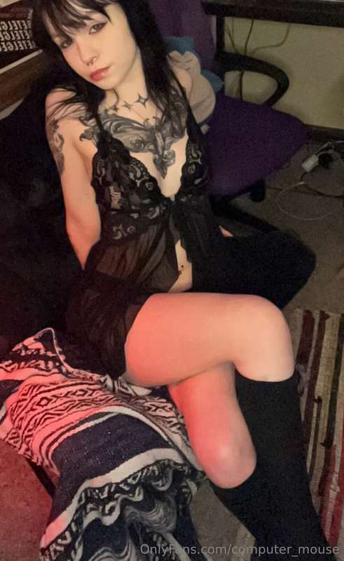 ⛓️ Take me out baby <3 