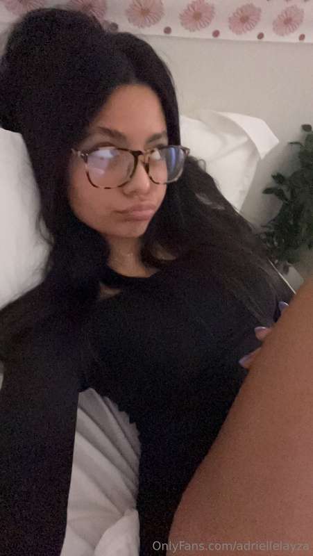 adriellelayza