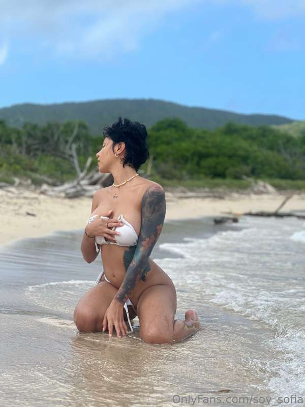 DM me to see full packs, daddy 🏝️💦