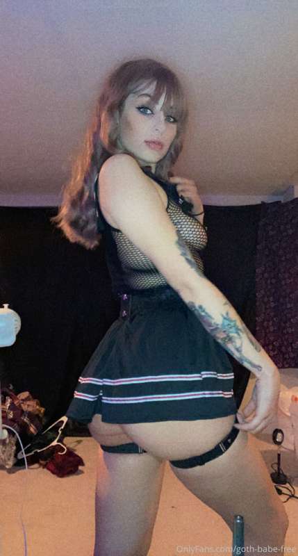 🤤🤤🖤🖤 here's a little teaser 🖤🖤