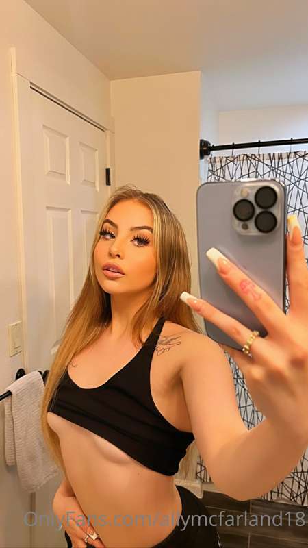 Something exclusive is waiting for you 😈 DM me to unlock it ..