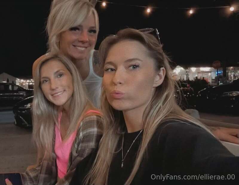 Three Of Us Use Strap On After Girls Night "18"