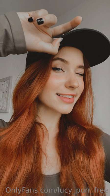 lucy_purr_free