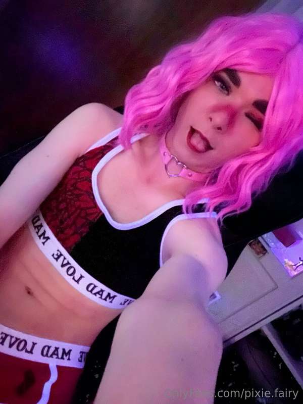 Feeling extra naughty lately 🙈
