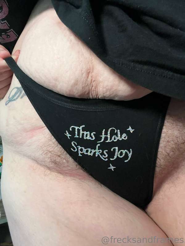this hole is also breakfast <3