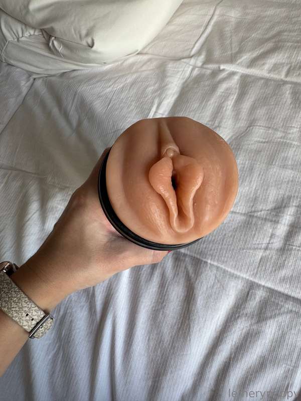 🚨The giveaway for my Pussy clone is here!!🚨If you want to pa..