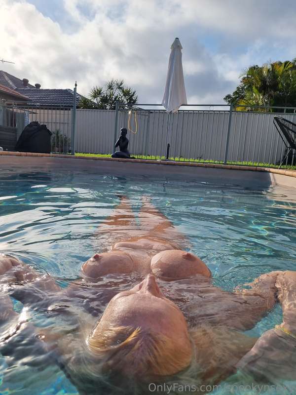 Loving the pool and summer, stay cool x