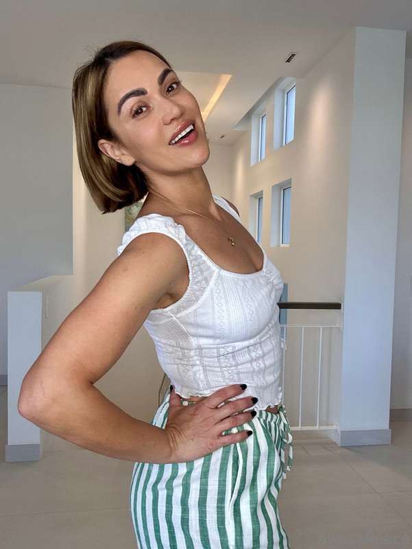 alyssareece image #0