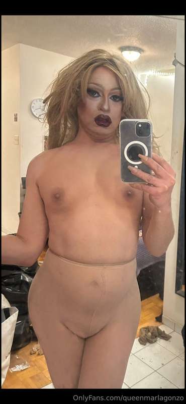 Lick my tuck pussy…