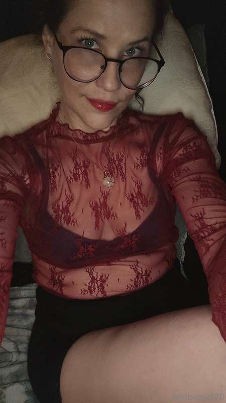 Kisses babe