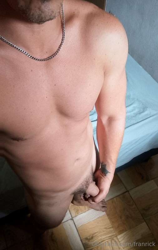 🔥FREE SUBSCRIPTION🔥🔥 @guarro86 🔥@guarro86🔥🔥curious heterosex..