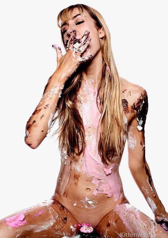 kittenwithfangs image #21