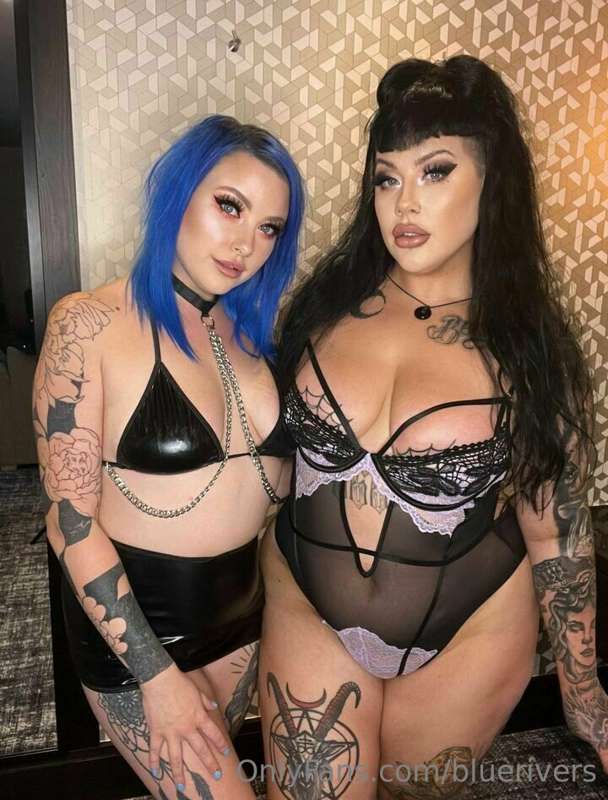 DM me for my hot collab with @goddess_goth 😈You have to see ..