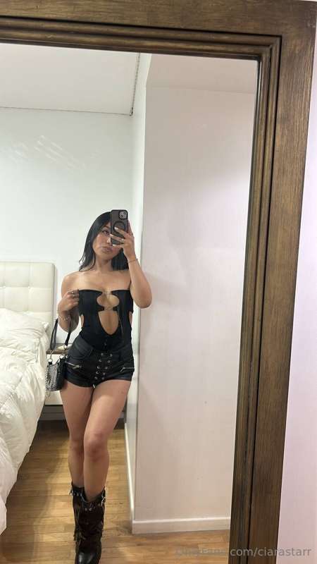 ciarastarr