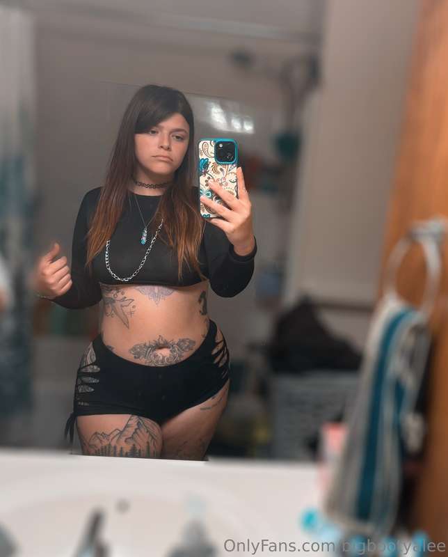 bigbootyalee