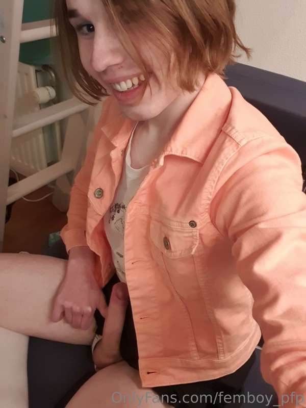 femboy_pfp image #13