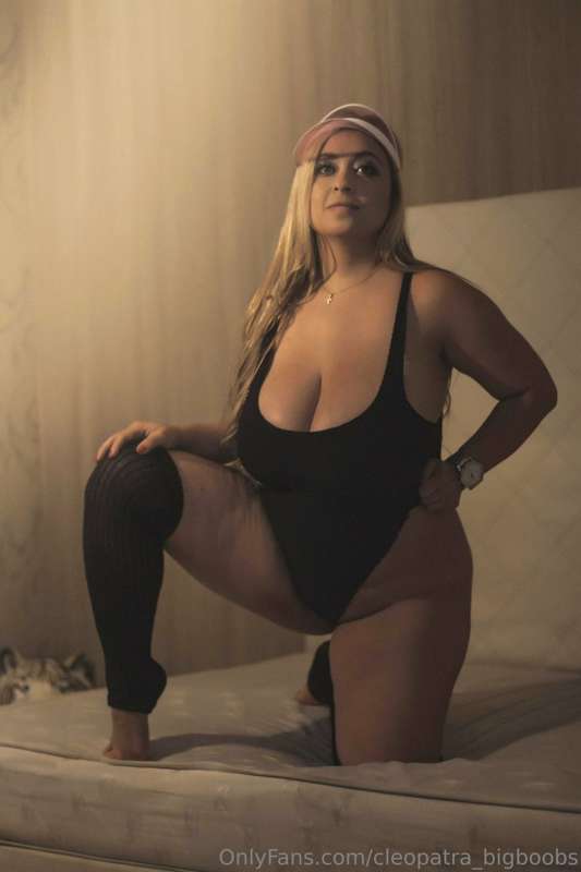 A sexy sportswoman