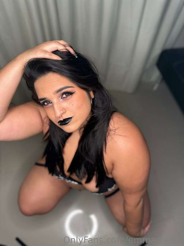 Videocall daddy?😈💦 DM open💕🎁