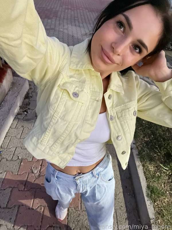 miya_moore image #1