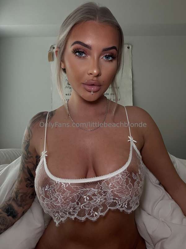 LIVE TONIGHT‼️ TIME CHANGE‼️6:30PM PST/ 9:30PM EST hang with..
