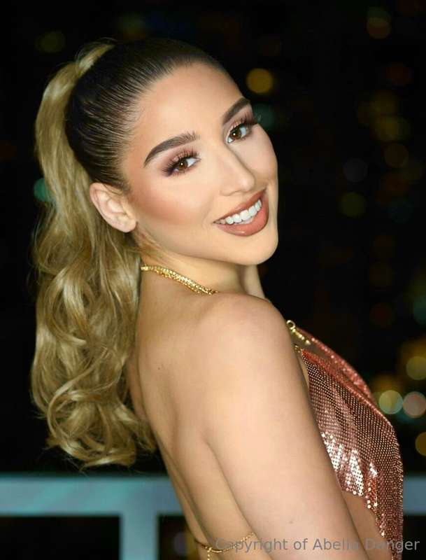 Foto 335 de Abella Danger en Tocromo