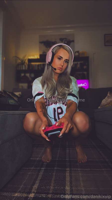 danikixvip image #0
