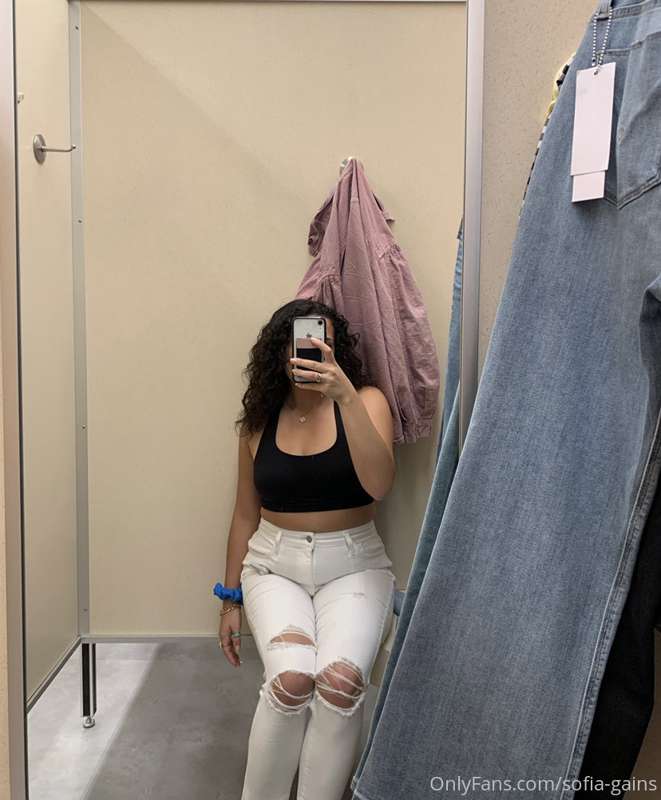 sofia-gains image #2