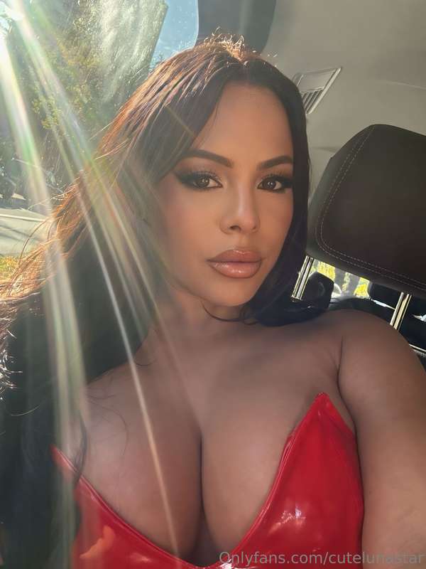 I want to see how hard I make you. DM me your hard cock with..