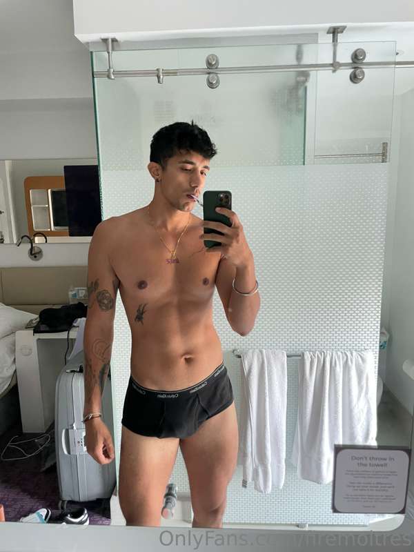 mr.adam.fire image #1